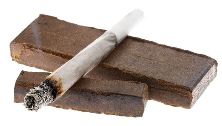 Небезпека та шкода вживання гашишу для людини